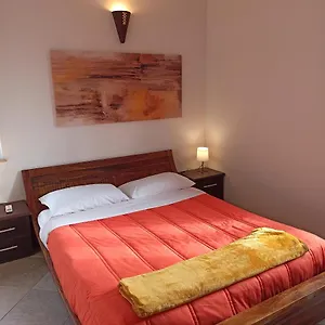 Guest house Fiera Di E Aereoporto Fiumicino, Rome